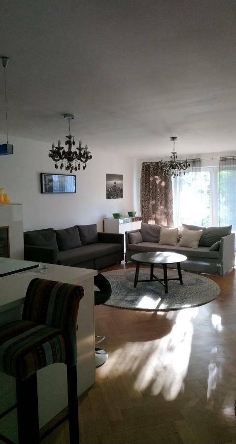 Appartement Namelos München